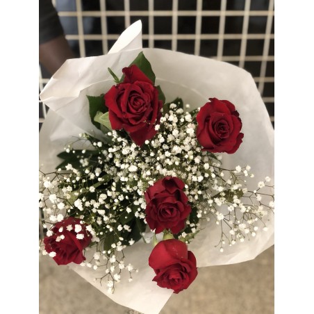 Bouquet of 5 roses
